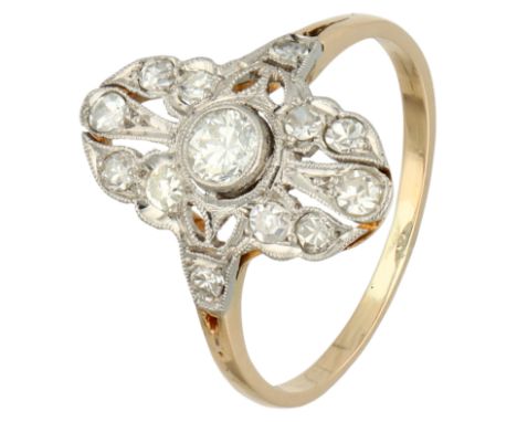 Gold/platinum Art Deco ring with diamond. Set with an Old European cut diamond of approx. 0.15 ct. (3.48 x 3.29 x 2.45 mm) (S