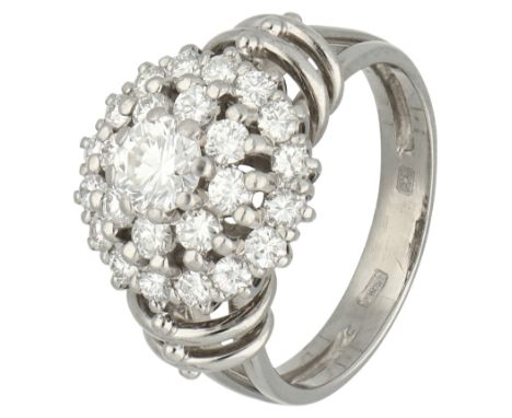 Platinum rosette ring set with diamonds. Set with 24 brilliant cut diamonds totaling approx. 1.18 ct. of which the central di