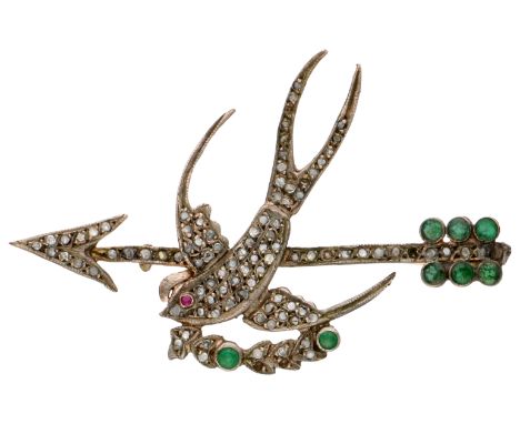 Gilt antique swallow / arrow brooch with rose diamond and emerald. Silver-plated and gilt antique brooch in the shape of a sw