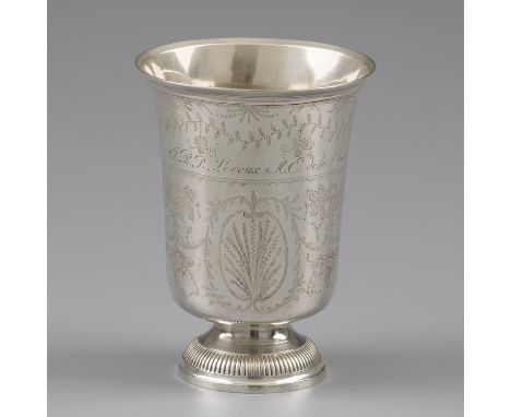 Cup, Louis-Jacques Berger, Paris 1798-1807, silver. Tulip-shaped cup/chalice on foot with engraved decorations and crackled e