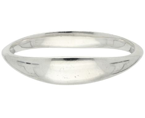 David Andersen Sterling silver bangle bracelet Bracelet with flat and triangular sides. In good condition. Hallmarks: Dutch a