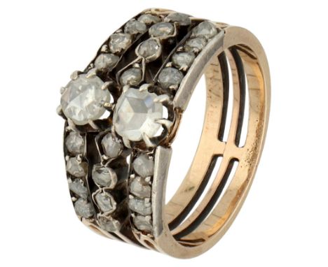 14K Rose gold/silver 3-row ring with diamonds. Set with 26 rose-cut diamonds (approx. Ø 1.70-4.25 mm).The diamonds are set in