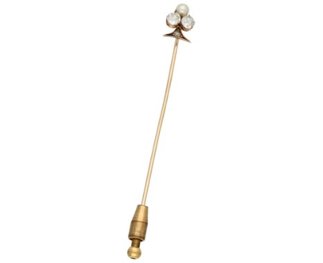 18K Rose gold clover tie pin set with Old Mine cut diamonds Clover set with two Old Mine cut diamonds of approx. 2 x 0.28 ct.