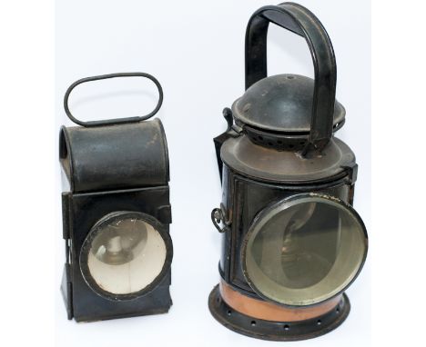 GWR lorry lamp with a GWR marked copper reservoir. Together with a BR-W GWR pattern brass collar 4 aspect fogmans handlamp wh