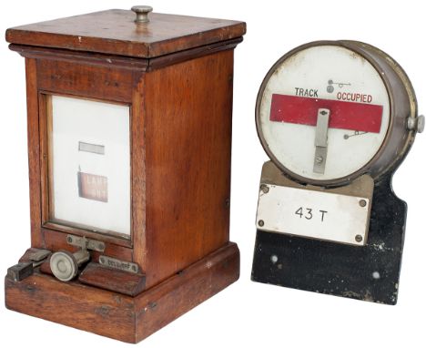 GWR mahogany cased LAMPS IN / LAMP OUT indicator, makers name H. WHITE & CO stamped inside. Together with a circular brass ca