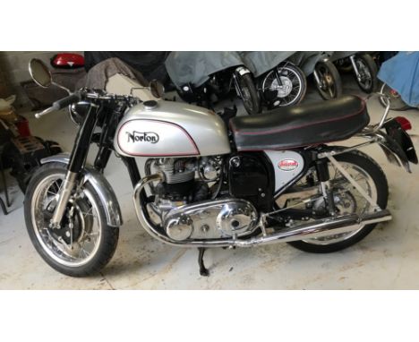 1962 Norton 650SSReg. no. 735 PHAFrame no. 18 101115Engine no. 101115 (18 stamped next to brass plate)Rear crankcase stamped 