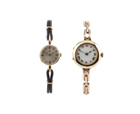 A lady's 9ct gold cased bracelet watch, the circular white enamel dial with red and black Roman numerals, on an expanding-lin