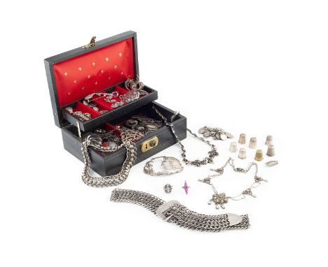 A collection of antique and later jewellery, to include an Edwardian silver curb-link belt, hallmarked for Birmingham 1904, a