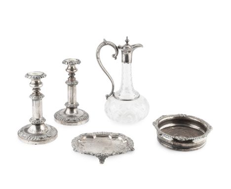 A collection of silver, comprising a baluster sugar caster, by Nathan &amp; Hayes, Chester 1906, a cigarette box, a cigarette