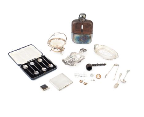 A small collection of silver and jewellery, comprising a Dutch silver pierce decorated scoop, a silver oval butter dish with 