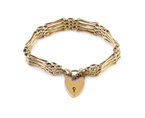 A gate-link bracelet, with padlock clasp stamped '9CT', length approximately 16.5cmGross weight only approximately 10.1gm