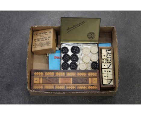 Box of games, cribbage board, dominoes, draughts etc 