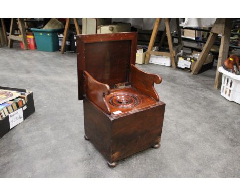 Small mahogany child's commode, late 19th century