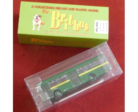 Britbus 1:76 scale No.AS2-11 AEC Short Swift, London Country, single decker, excellent condition