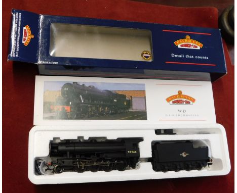 Bachmann/Branch Line Locomotive WD 2-8-0 Austerity Locomotive BR black late crest '90566' (32-356) mint and boxed