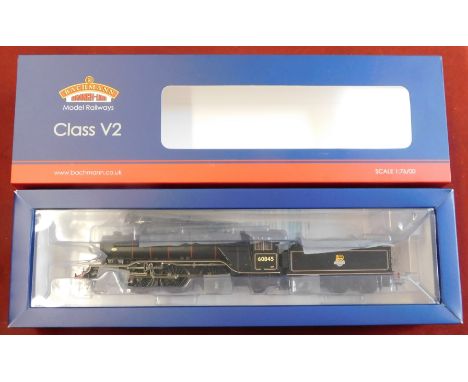 Bachmann Locomotive LNER V2 Class 60845 BR lined black early emblem 35-201 mint and boxed