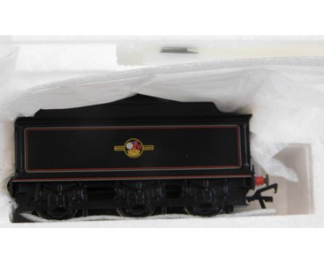 Bachmann Locomotive 32-278 K3, 2-6-0, 61823 BR lined black, late crest, Stepped Tender' mint and boxed (Retail £86)
