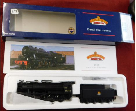 Bachmann/Branch Line Locomotive WD Austerity '90732' 'Valcan' BR Black Enblem, mint and boxed (Priced £79)