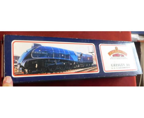 Bachmann Locomotive Gresley A4 4-6-2, 60013 BR green 'Dominion of New Zealand' early emblem, 31-955