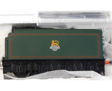 Bachmann Locomotive 32-552 Class A1, 60147 'North Eastern' BR blue early emblem, mint and boxed