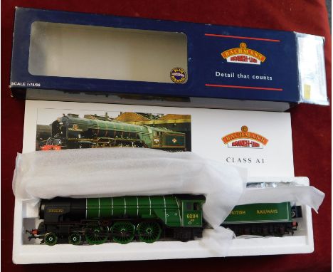 Bachmann Locomotive 32-554 Class A1 60114 'W.R. Allen' Doncaster green, British Airways, mint and boxed Retail £90