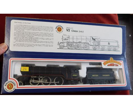 Bachmann Locomotive 31-553 V2 '60807', 'R.R. Black', mint and boxed (Retail £50)