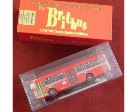 Britbus 1:76 scale No.AS2-001 boxed London Transport Museum, Red Arrow, Short Swift, Route 501, single decker, excellent cond