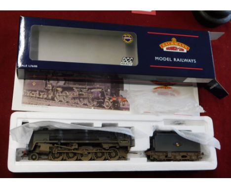 Bachmann/Branch Line Locomotive Standard Class 9F '92044' with Brif Tender' BR late crest/ weathered black, mint and boxed - 
