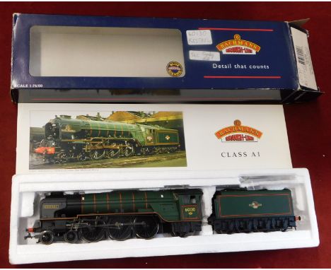 Bachmann Locomotive 32-555 Class A1, 60130 'Kestrel' BR green late crest, minted and boxed