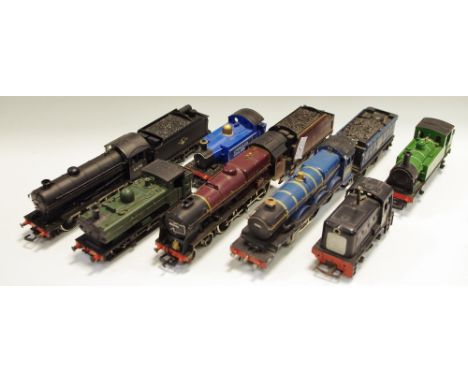 Wrenn W2223 4-6-0 Castle Class "Windsor Castle" BR blue livery locomotive with tender; Mainline 37-057 Main Class 6P 4-6-0 46