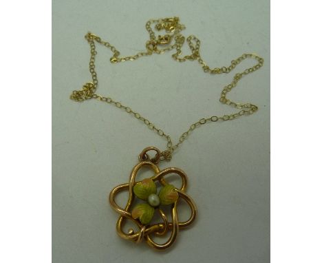A 9ct gold and enamel pendant and chain, weight 1.8g