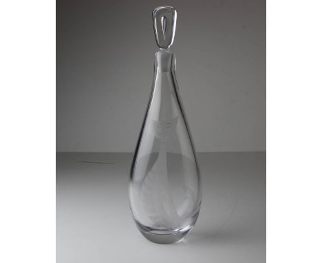 Vicke Lindstrand for Kosta Boda glass, a teardrop form glass decanter, engraved with a stylised cat motif, the panelled stopp