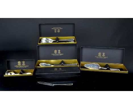 Arthur Price bead pattern silver plated table cutlery, comprises salad fork and spoon; small cake slice; butter knife; small 