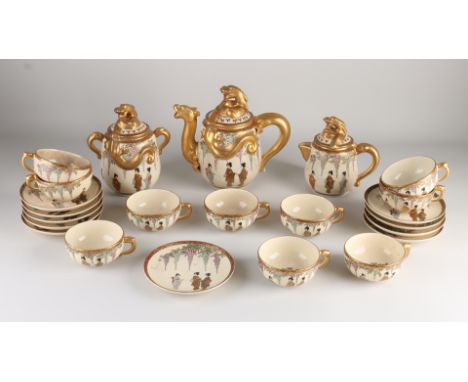 Antique Japanese Satsuma ceramic tea set. With figures/dragons/gold decor. With bottom mark. Consisting of: Teapot, milk + su