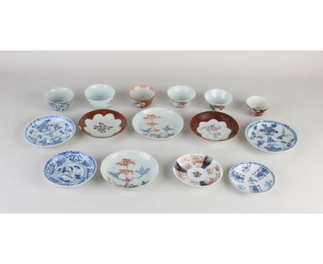 Lot of Chinese tableware. 18th - 19th century. Consisting of: six cups and nine saucers. Among other things; Kang Xi, Family 