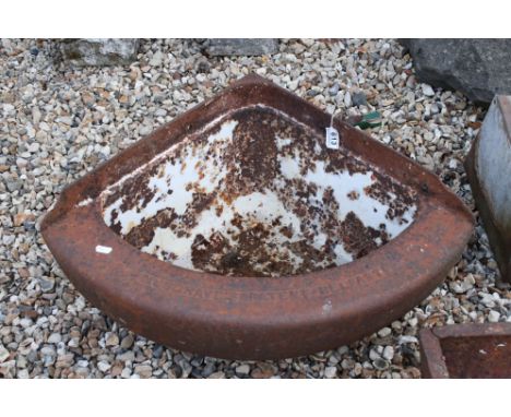A cast iron Musgrave's patent, Belfast corner water trough. 