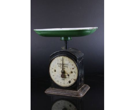 Advertising - Early 20th century set of Homepride Self Raising Flour Kitchen Scales with Enamel Pan marked ' Use Homepride Se