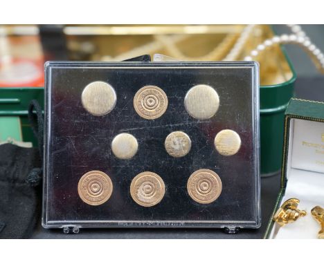 Mixed collectables to include child's gold bangle, silver bracelet, silver earrings, Links of London ring, gilt dog cufflinks