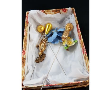 BOX HAT PINS, CERAMIC BROOCHES AND 3 OTHER BROOCHES 
