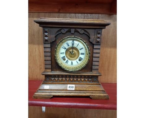 MANTEL CLOCK