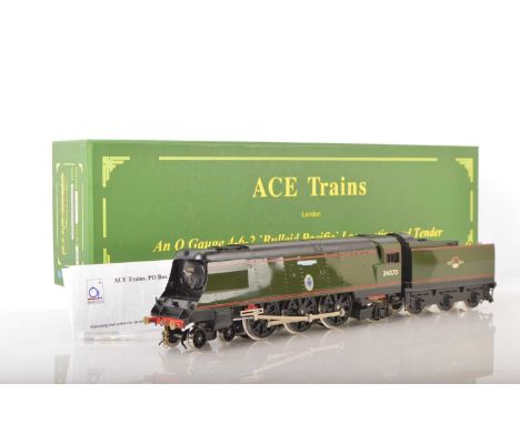 Ace Modern issue 0 Gauge E/9 4-6-2 Loco & Tender streamlined BR lined green Battle of Britain class 'Manston',  No.34070, 2/3
