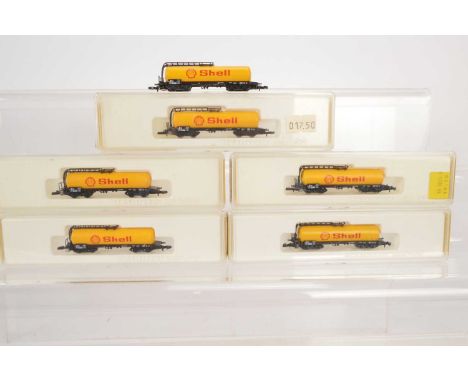 Marklin Mini Club Z Gauge Shell Bogie Tank Wagons (6), a rake of six, 8625, five cased, in yellow livery, G-E, cases P-VG, (6