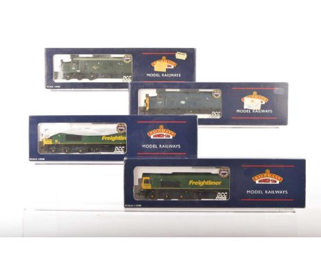 Bachmann 00 Gauge boxed Class 37 and Class 60 Diesel Locomotives (4), 32-778 BR green Class 37 D6828, 32-775 BR blue Split He