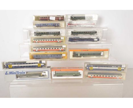 Swiss and Dutch N Gauge Coaching Stock (16),  mainly cased/boxed, Swiss SBB, Fleischmann, 813804, 813005, 813803 in green liv