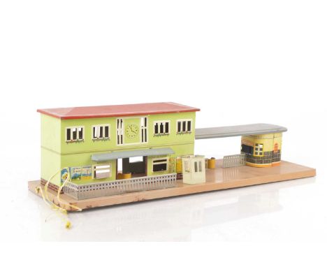 German made Tinplate Continental 0/00 scale Station, measuring 19*7 inches  (49*18 cm) approx multi coloured litho tinprinted