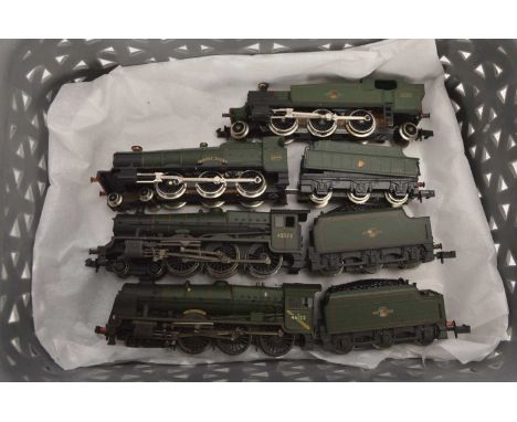 Unboxed N Gauge BR Steam Locomotives (4),  all in green livery, Bachmann, locomotives with tenders, Royal Ulster Rifleman 461