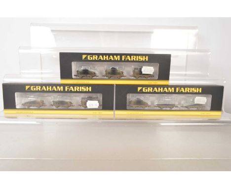 Graham Farish N Gauge Esso Weathered Triple Tank Wagon Packs (3), three packs each cased with card sleeves, 377-666 14T weath