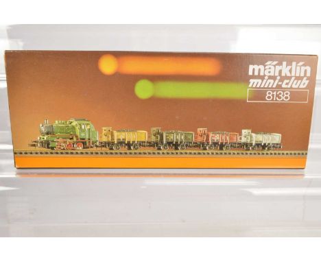 Marklin Mini Club Z Gauge Landerbahn Coal Train,  boxed 8138 five piece coal train, includes No 5 steam tank locomotive on th
