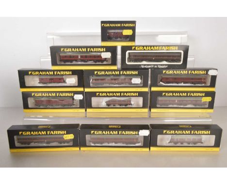 Graham Farish by Bachmann and Graham Farish N Gauge BR Maroon Coaches (12),  all boxed, Mk1 examples, 374-187A, 374-130, 374-