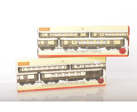 Hornby 00 Gauge Boxed R4196 'Bournemouth Belle' and R4169 'The Golden Arrow' Pullman chocolate and cream Coach Packs (2 packs
